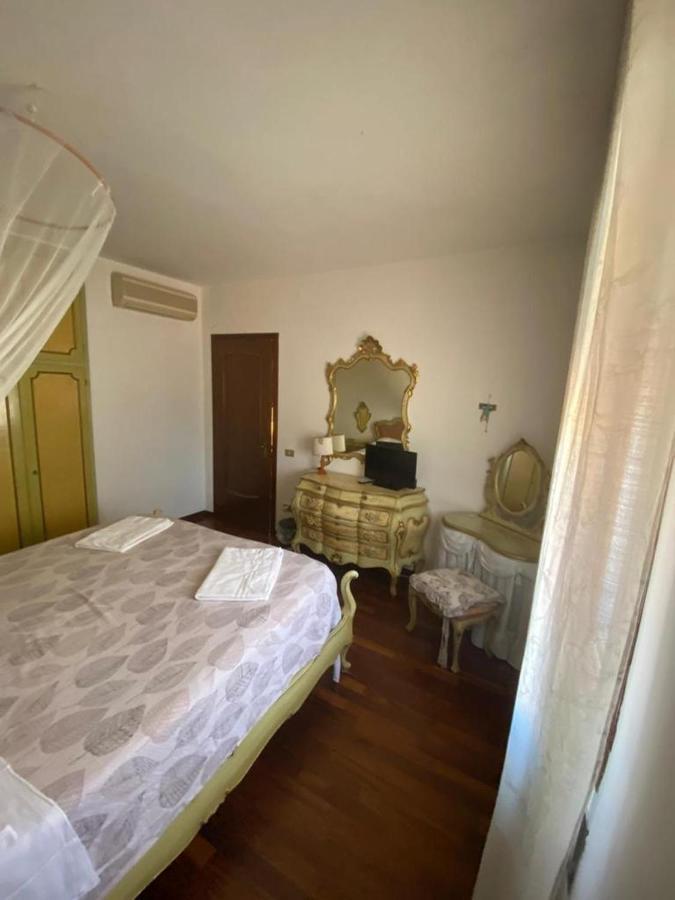 Eagle'S Nest Venice Guest House Exterior foto